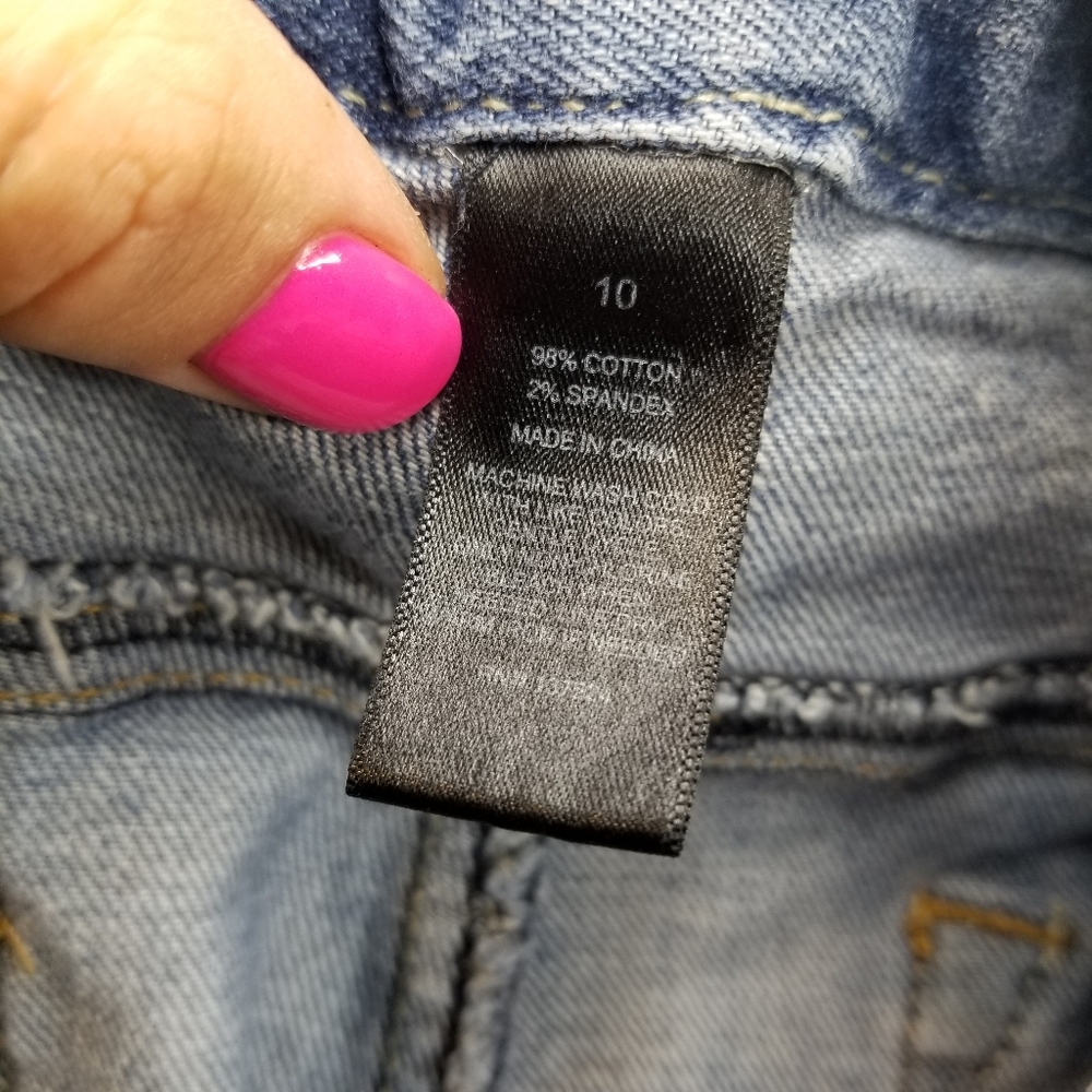 Express jean shorts - Picture 6 of 15